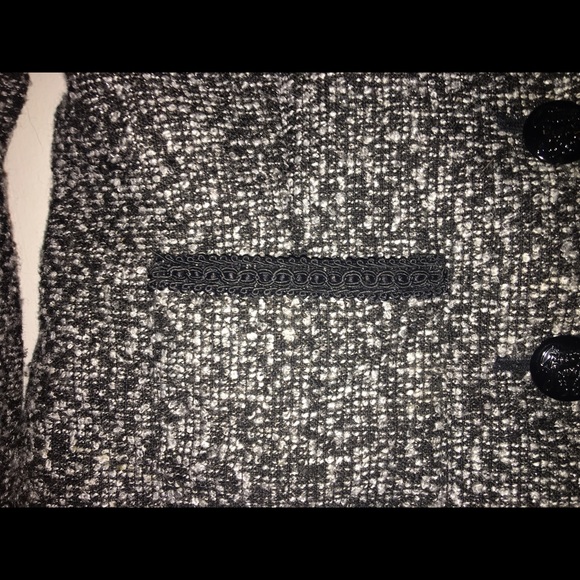 Guess cool blazer ✂️soon✂️Open for trade or offers - Picture 6 of 8